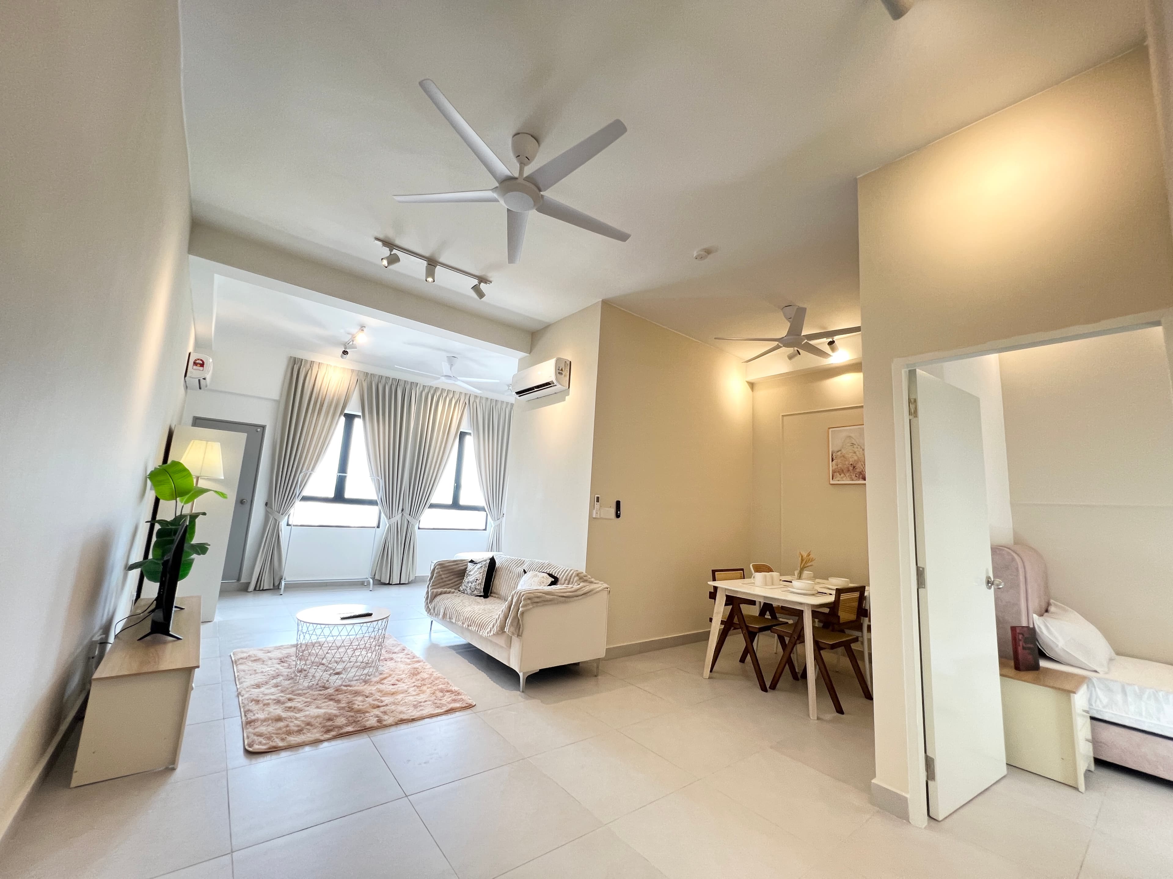 168 Park Selayang — White Creamy — photo 5