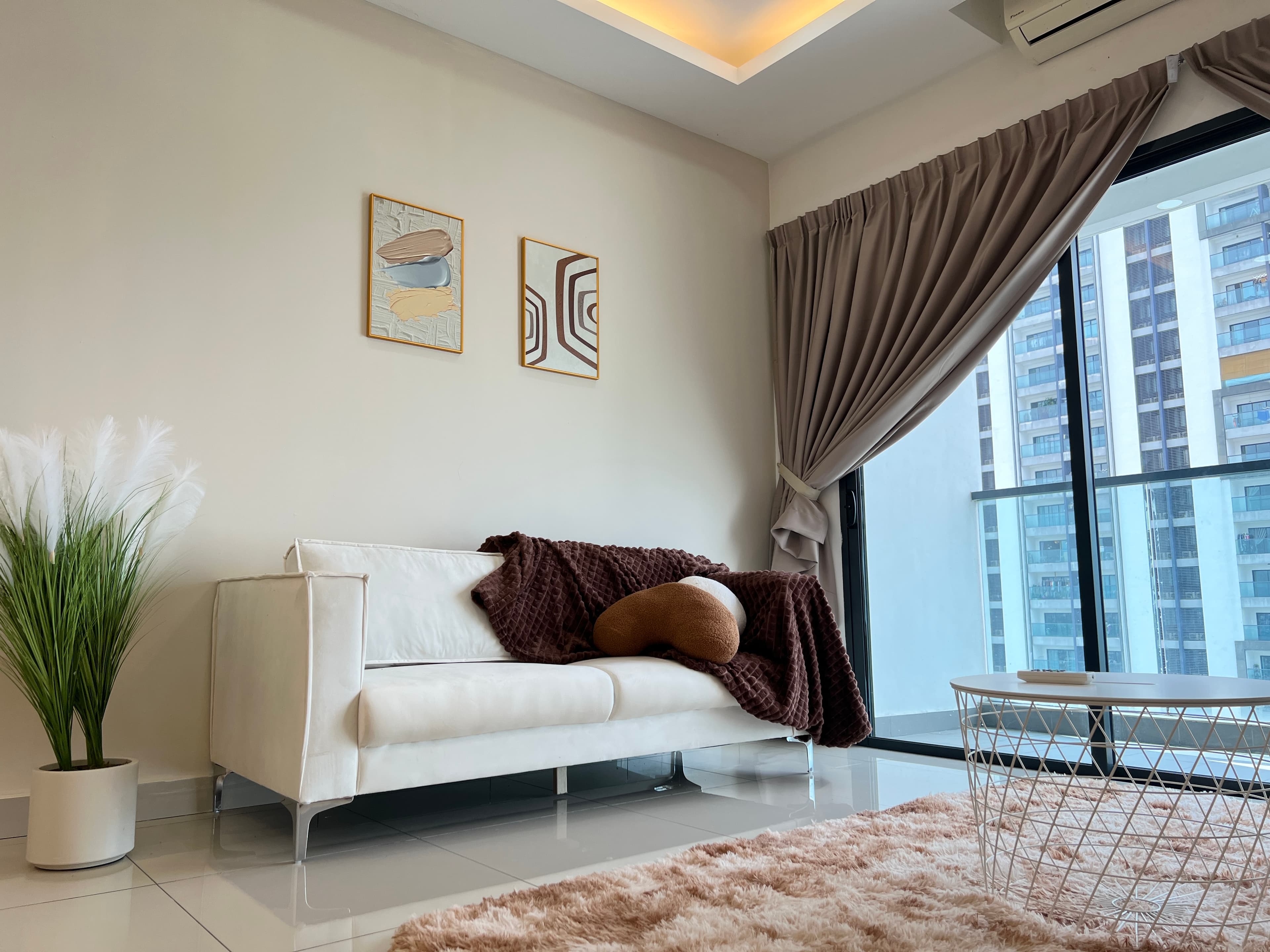 Landmark Residence — photo 2