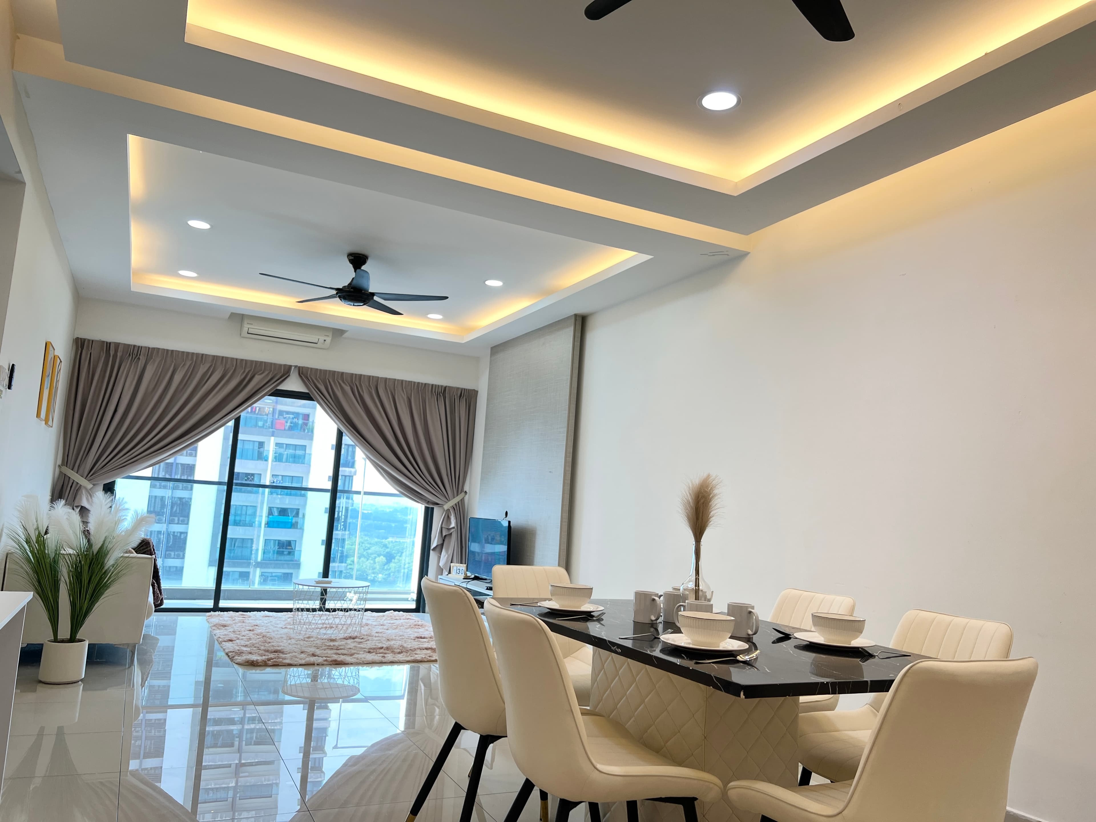 Landmark Residence — photo 6