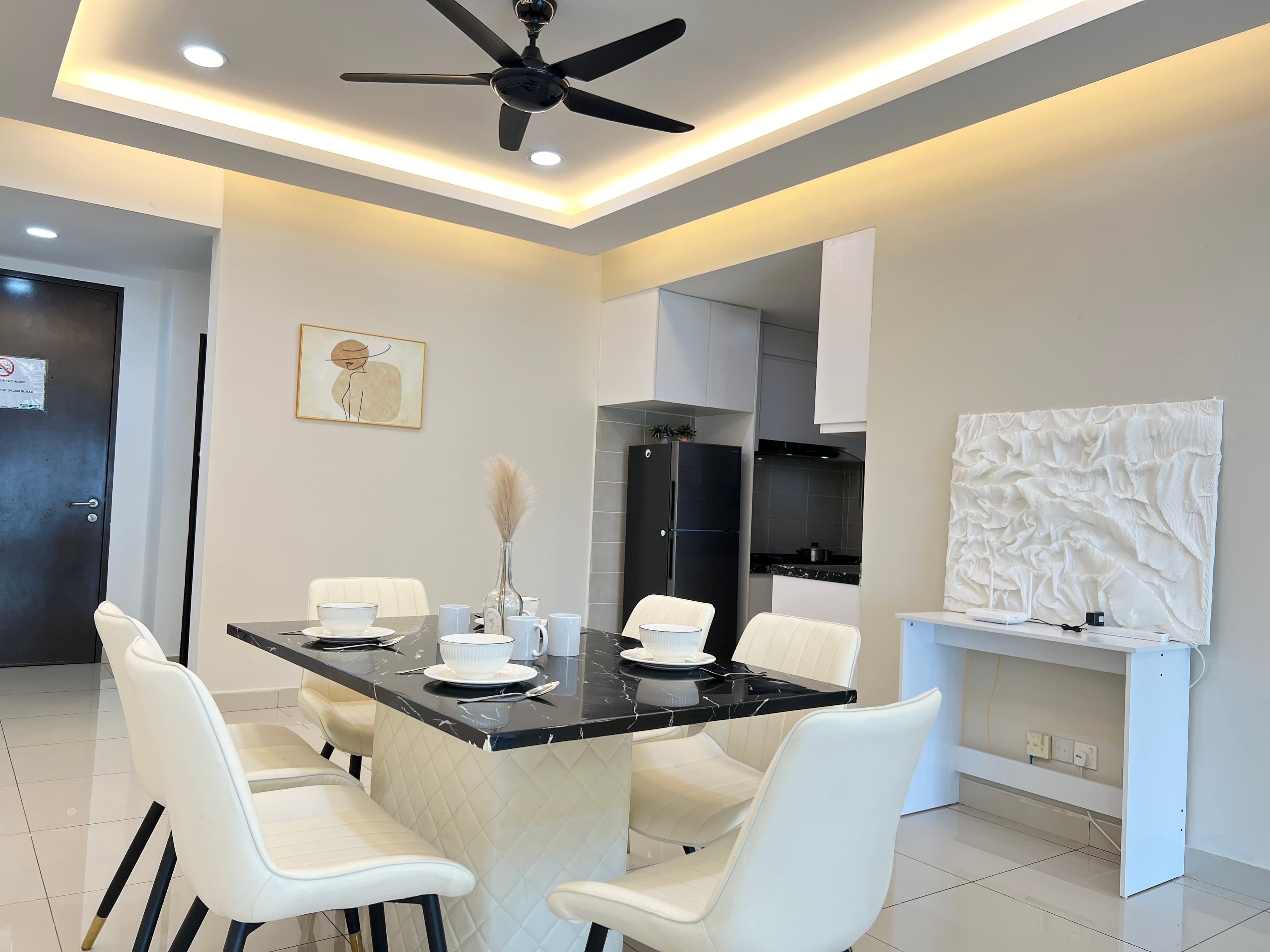 Landmark Residence — photo 8
